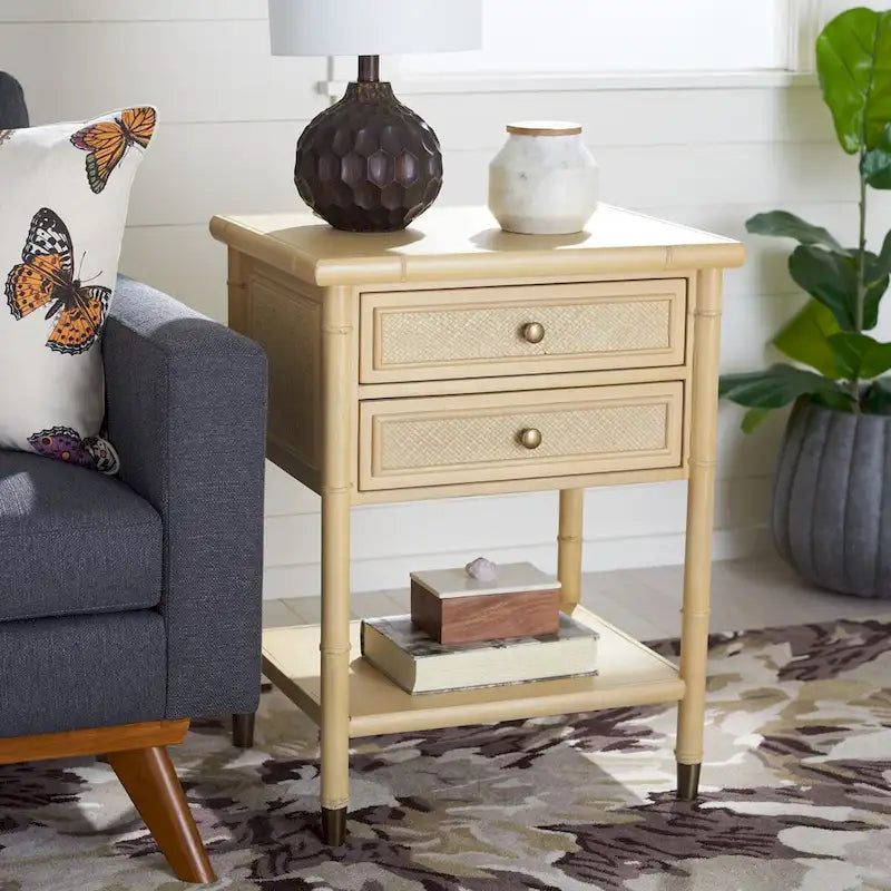 SAFAVIEH Dessa 2-Drawer 1-Shelf Accent Table. - 21  W x 18  D x 27  H - 21Wx18Dx27H